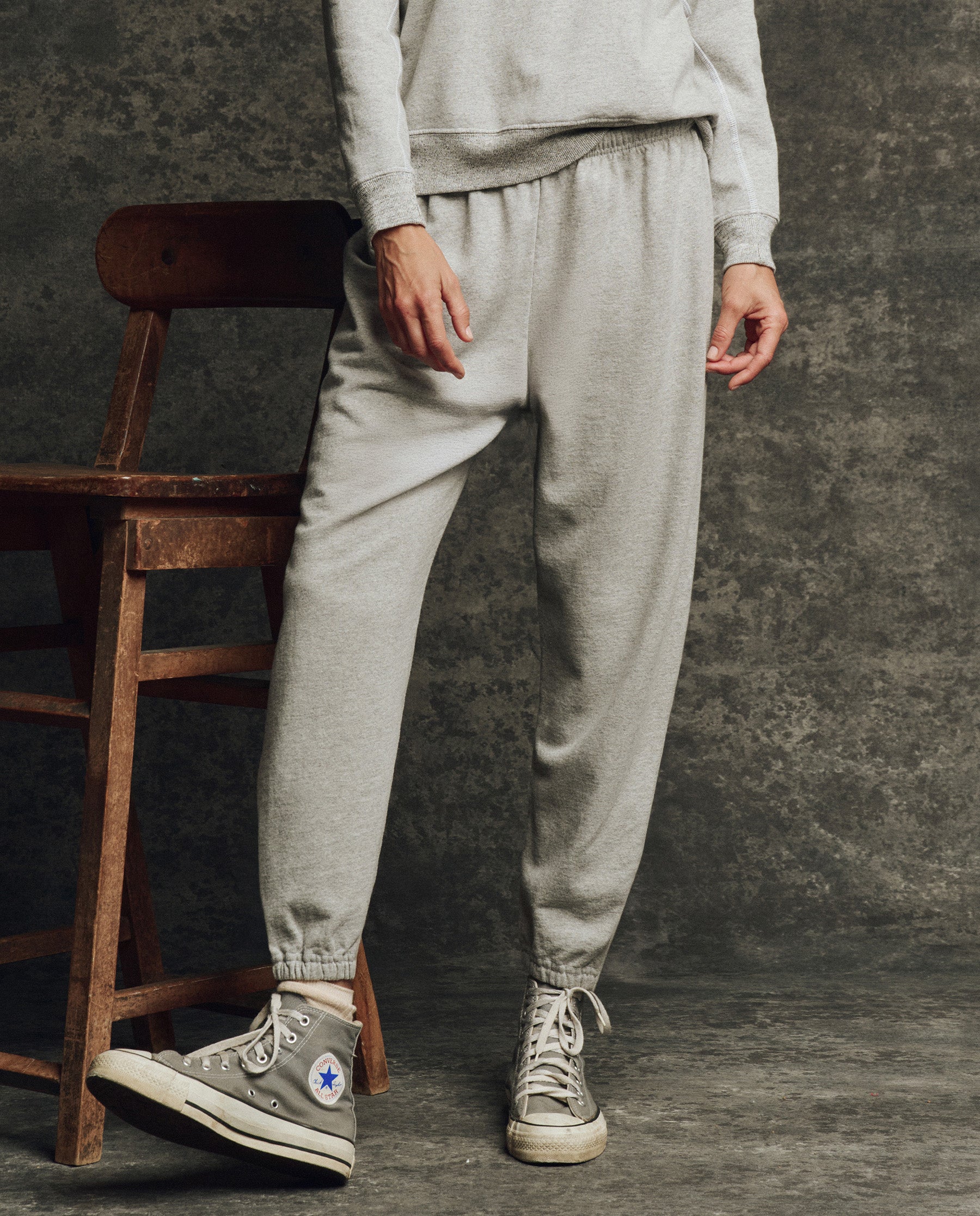 The Fleece Stadium Sweatpant. Solid -- Heather Grey