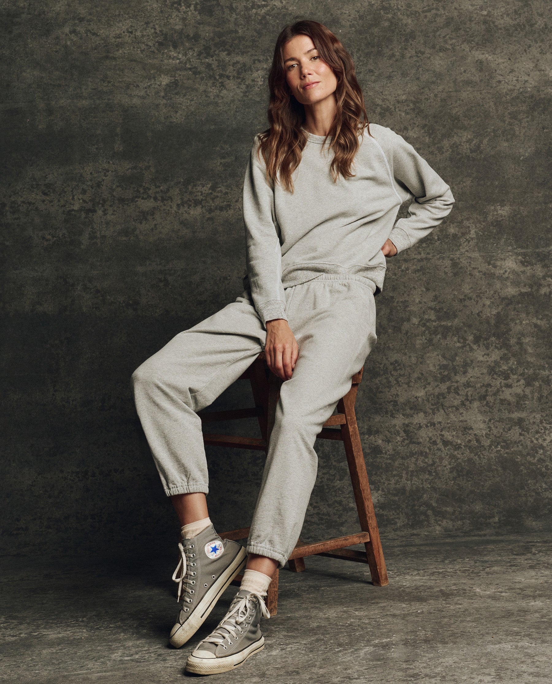 The Fleece Stadium Sweatpant. Solid -- Heather Grey