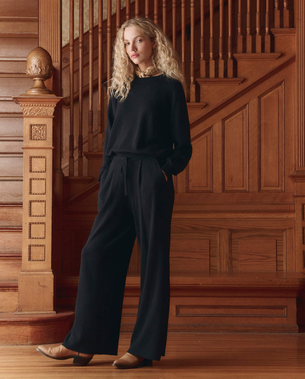 The Oversized Pullover. -- Black