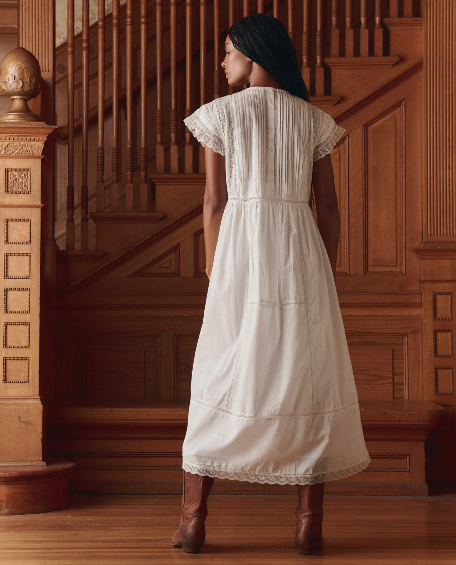 The Sonnet Dress. -- True White