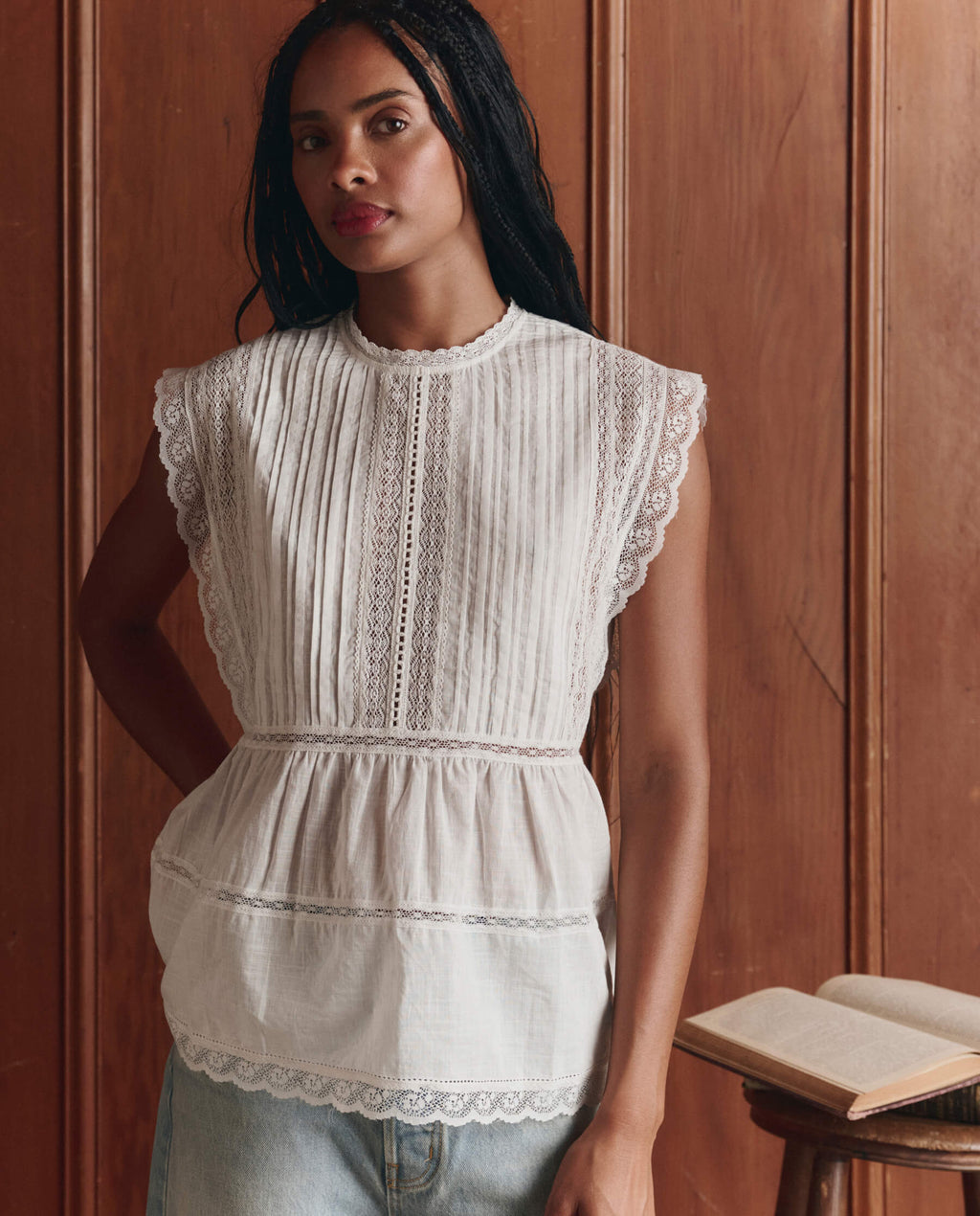 The Sonnet Top. -- True White