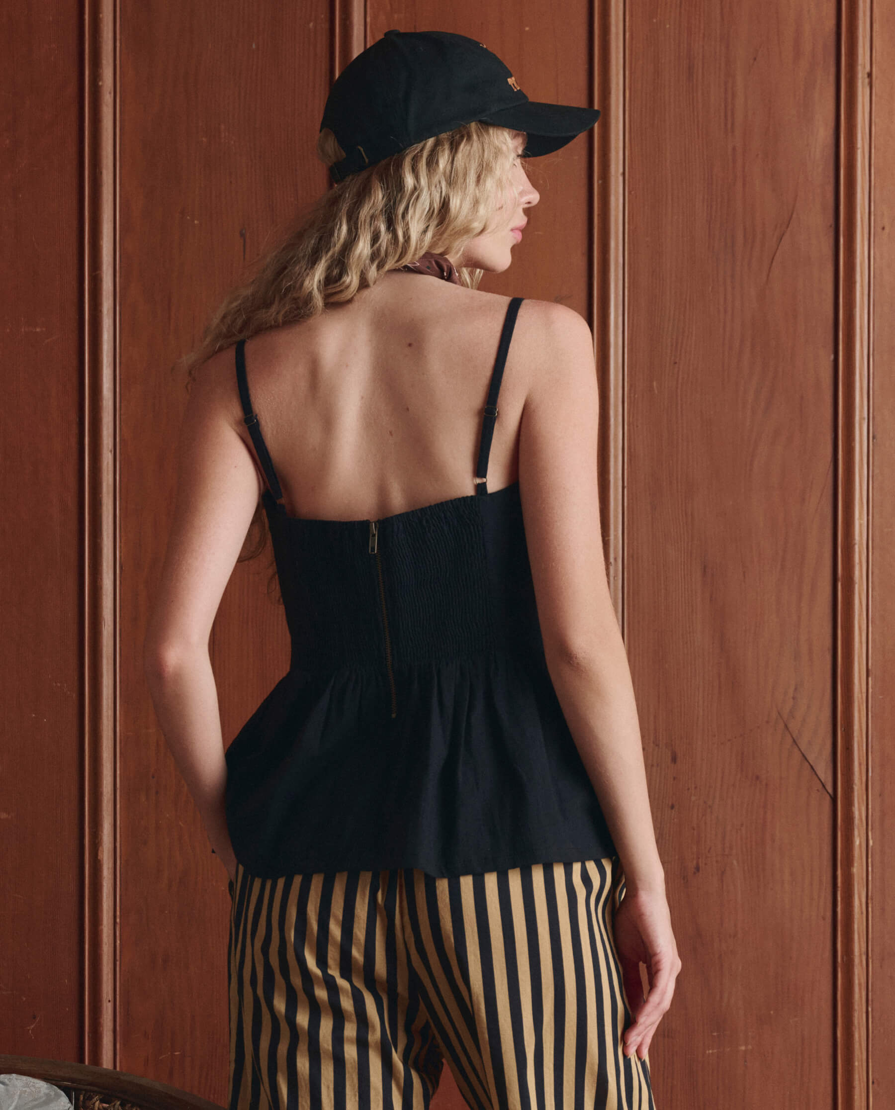 The Verse Top. -- Black