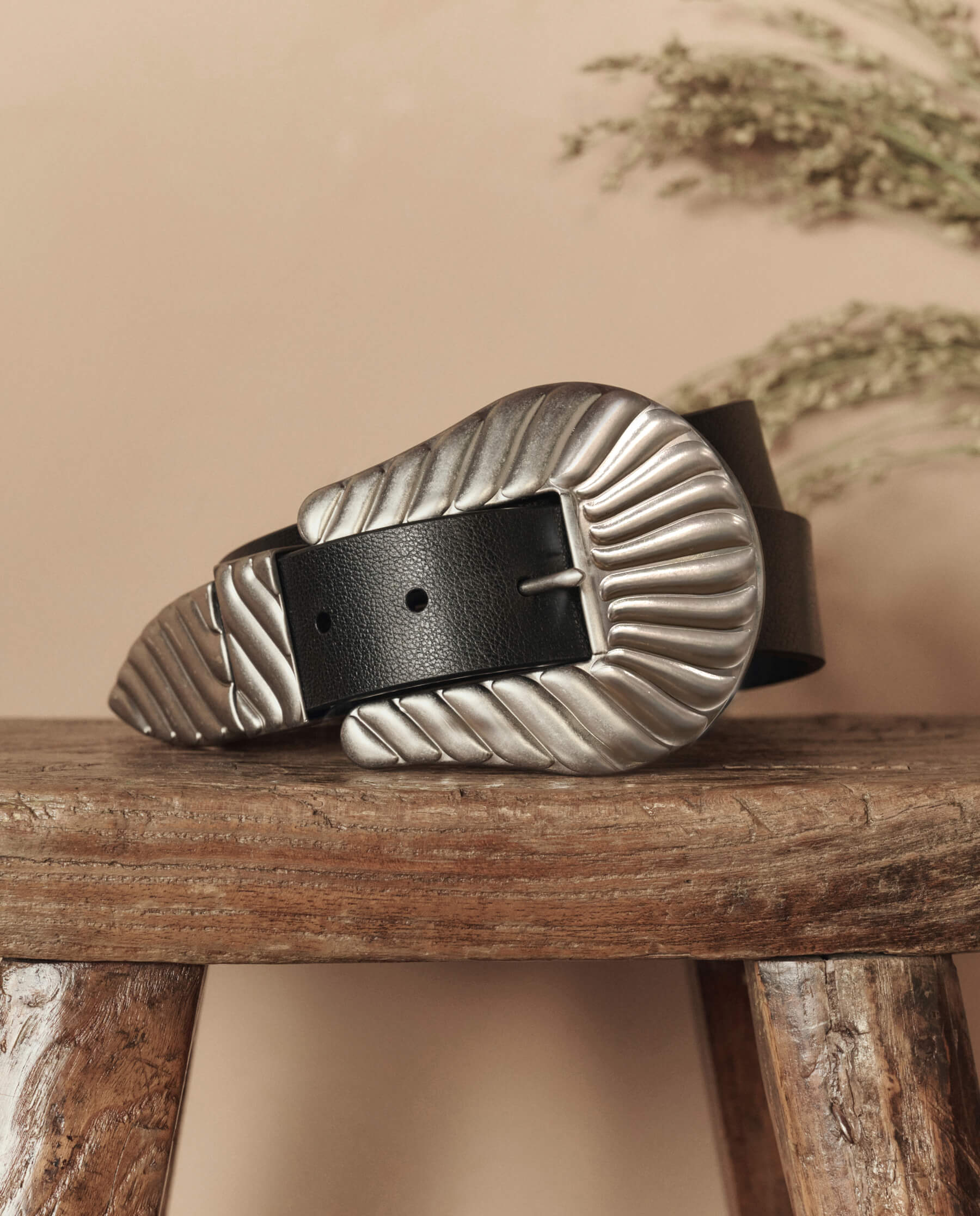 The Big Buckle Belt. -- Black With Silver