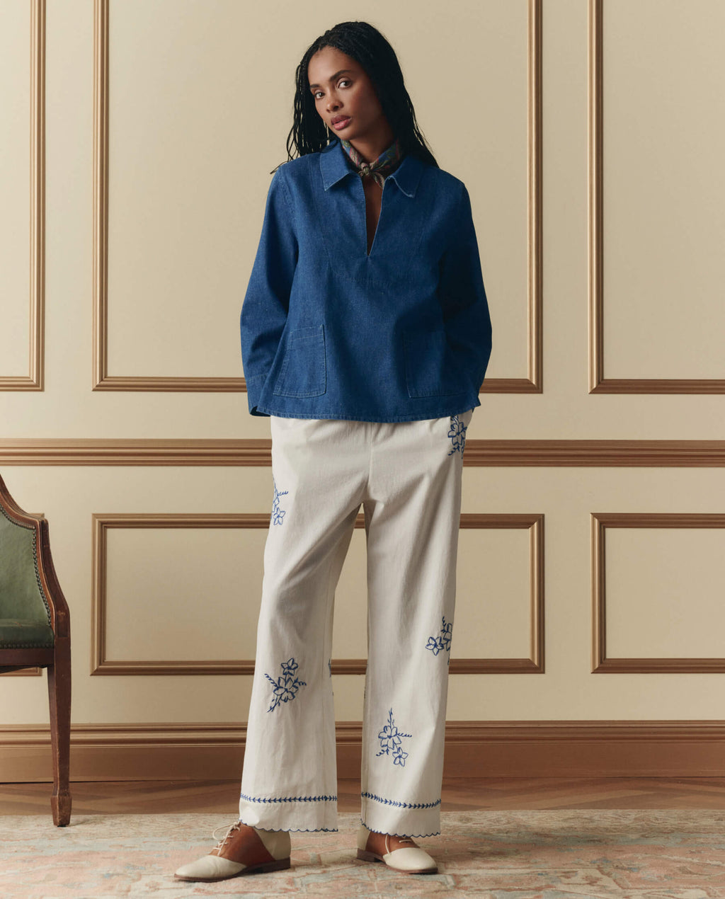 The Weekend Pant W/ Hanky Embroidery. -- Cream