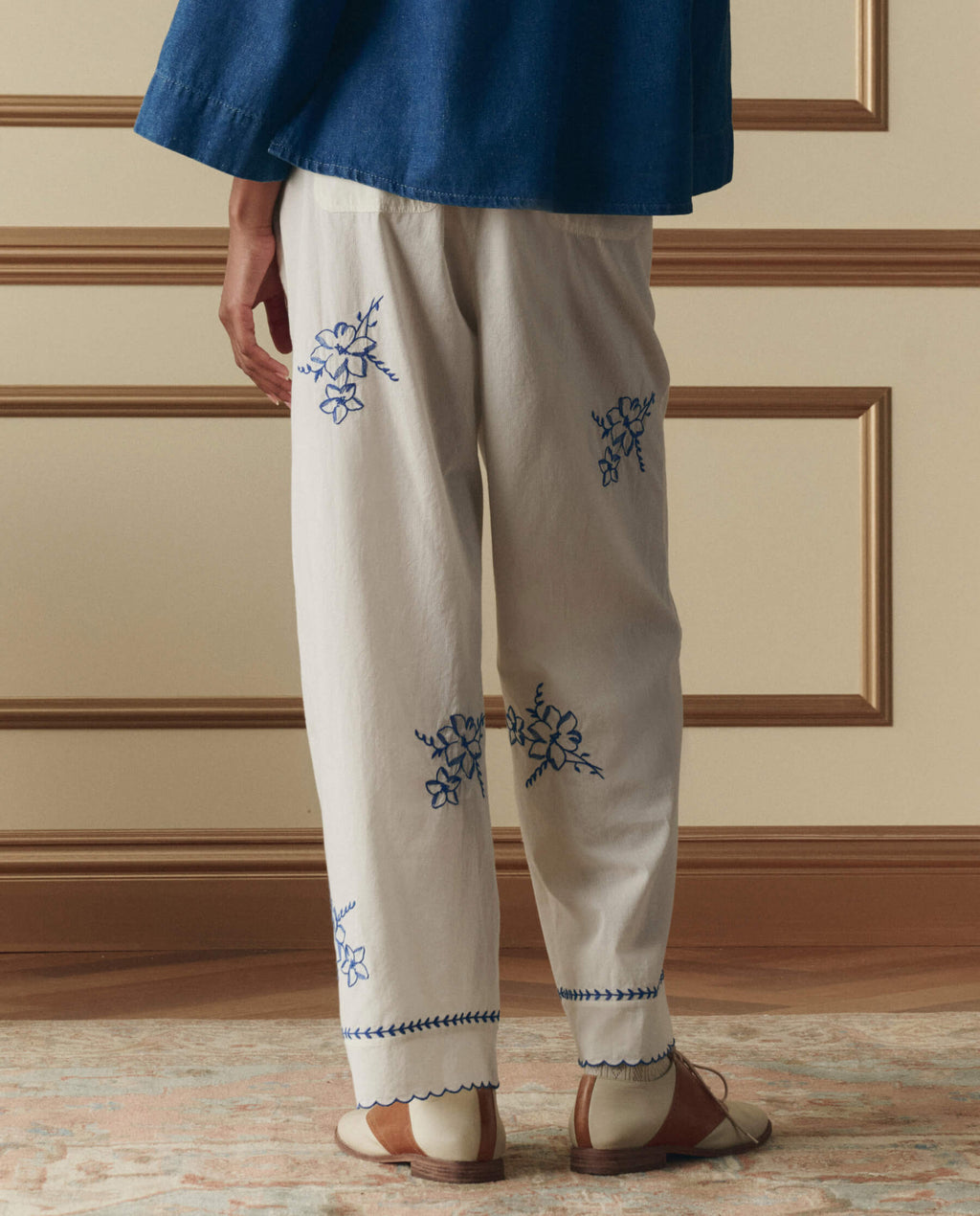 The Weekend Pant W/ Hanky Embroidery. -- Cream