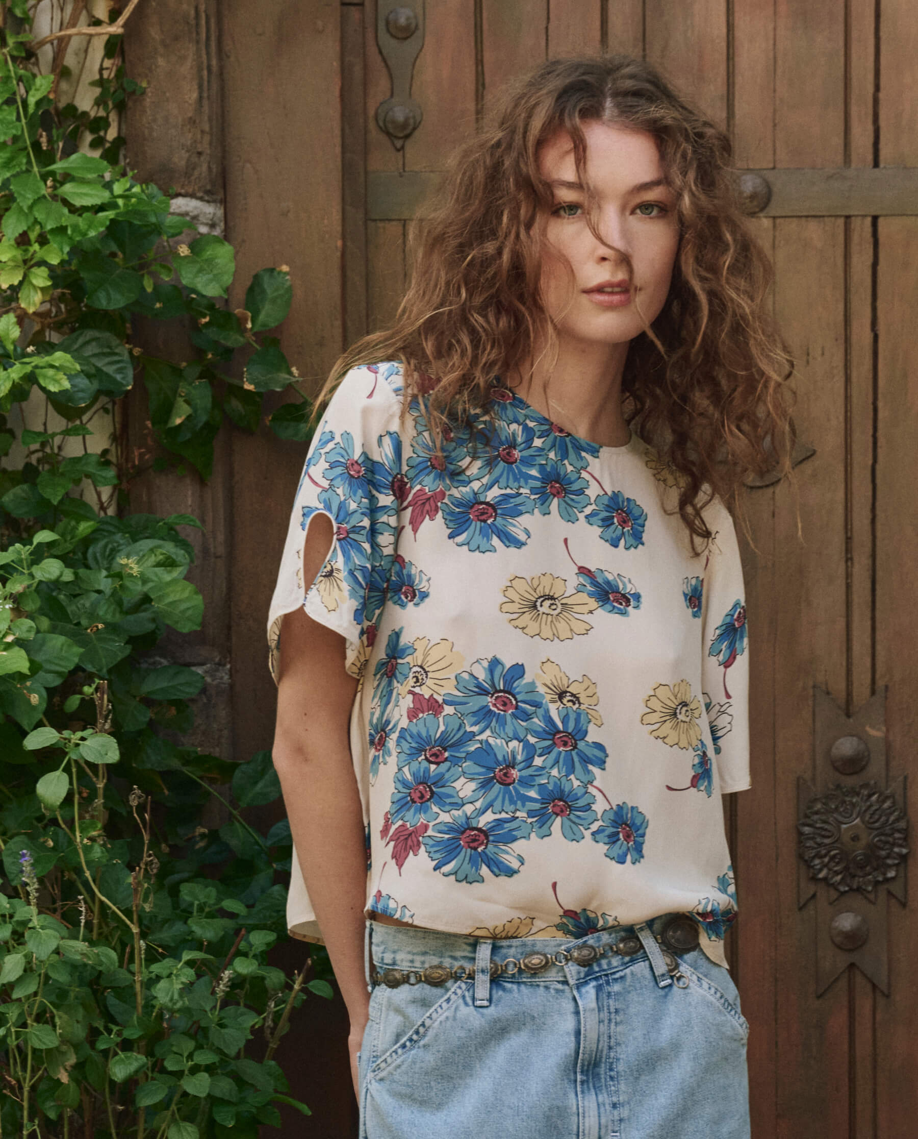 The Mandolin Top. -- Sungold Floral