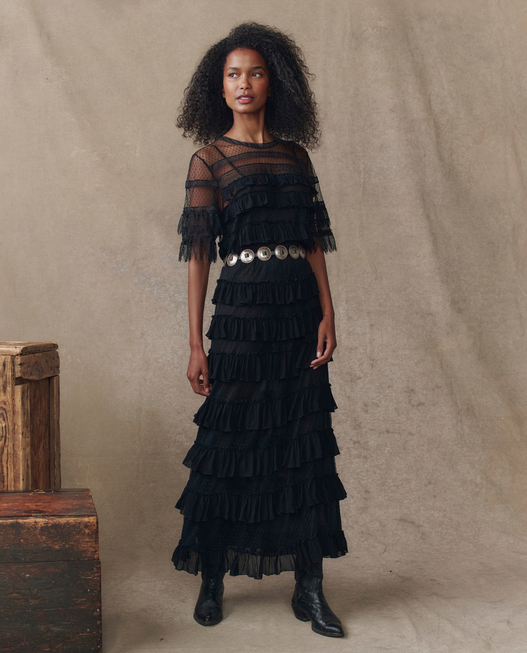 The Winter Mesh Flounce Top. -- Black