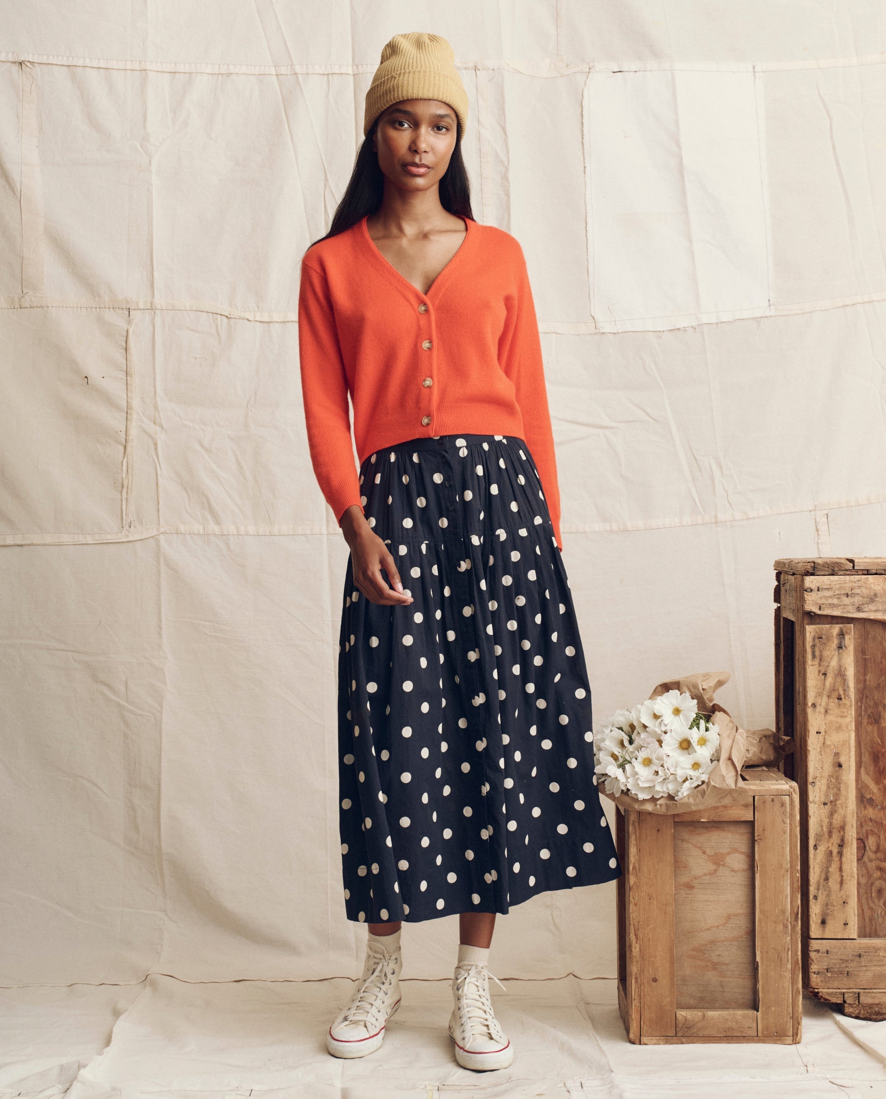 The Cashmere Tiny V Neck Cardigan. -- Hot Orange