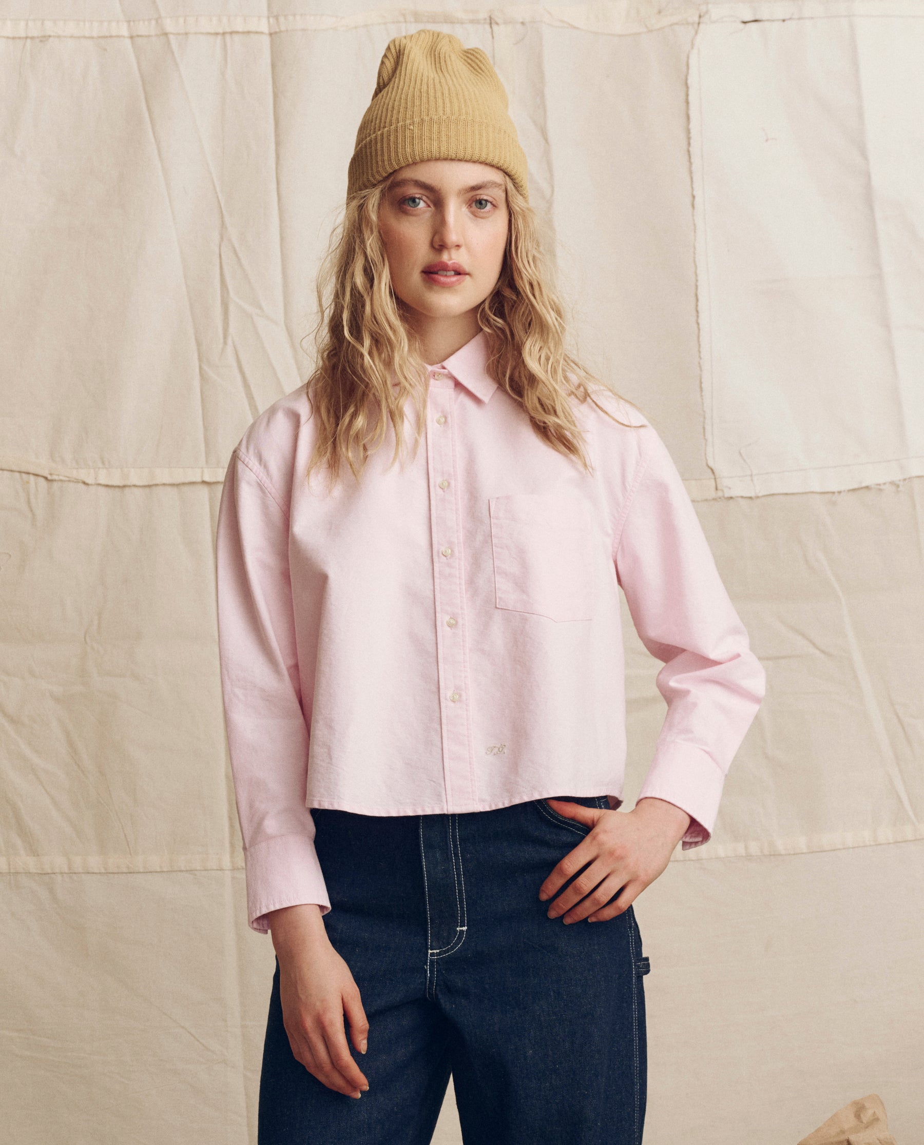 The Cropped Oxford Shirt. -- Soft Pink