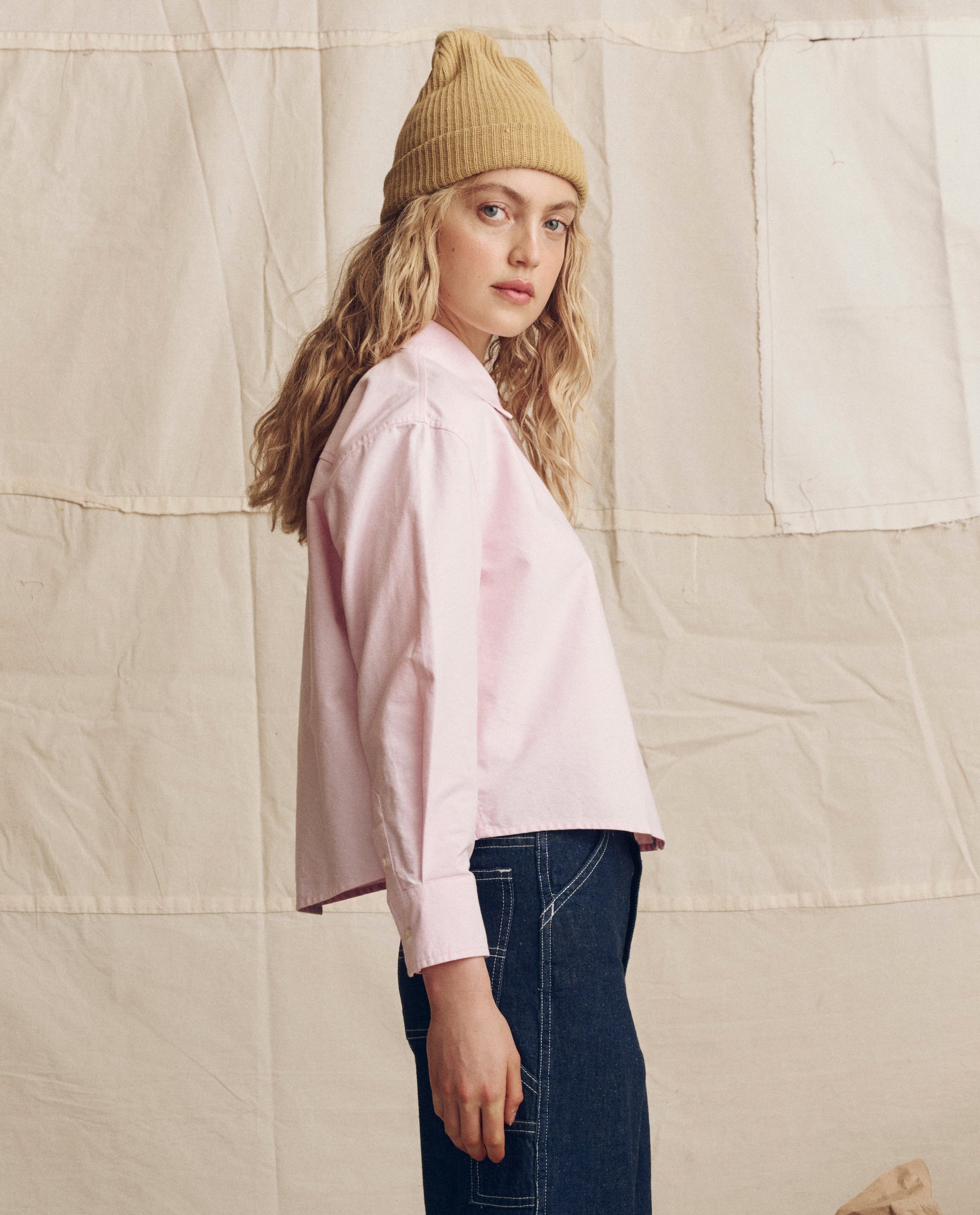 The Cropped Oxford Shirt. -- Soft Pink