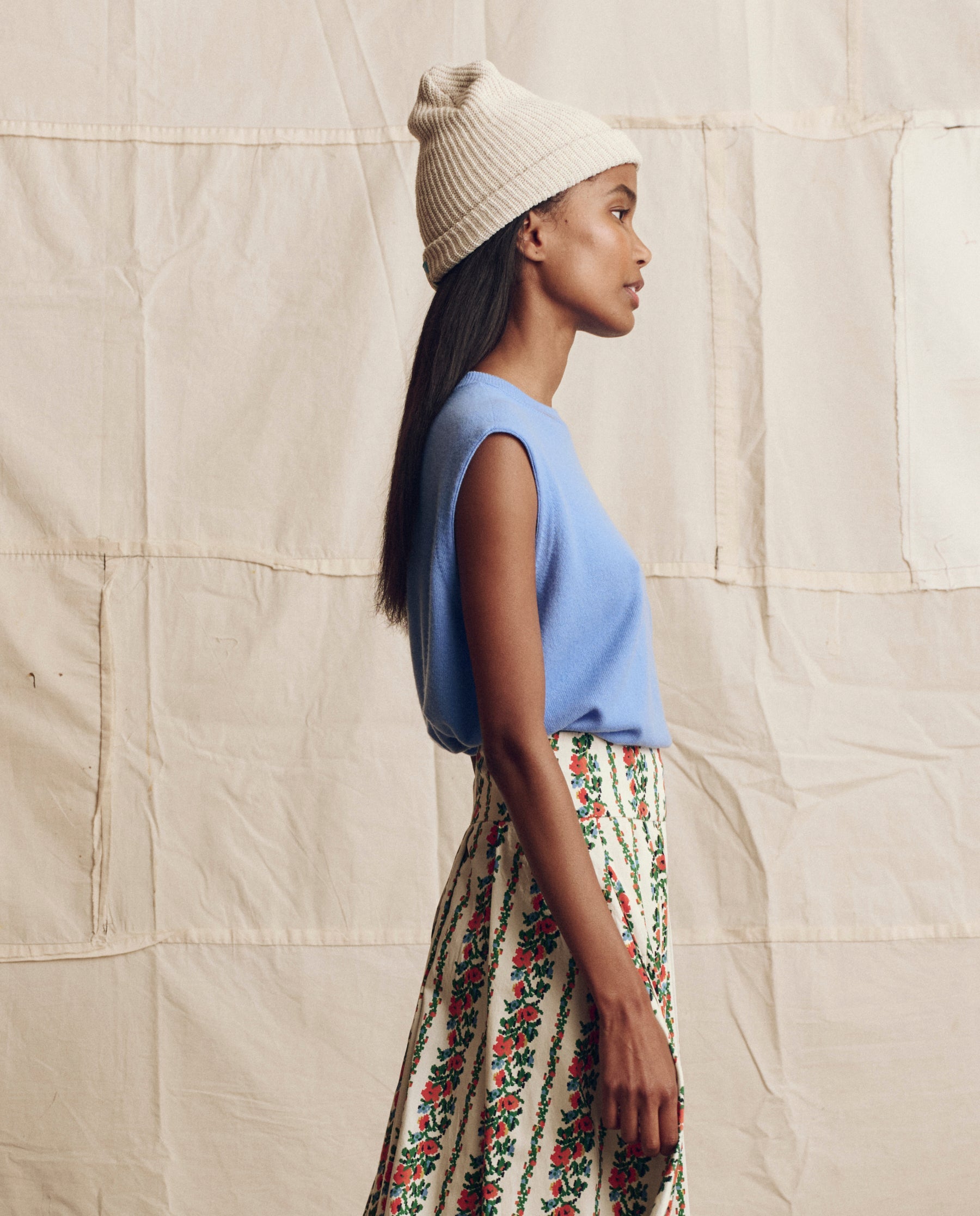 The Cashmere Pullover Vest. -- Soft Blue