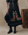 The Heirloom Rose Highland Skirt. -- Black