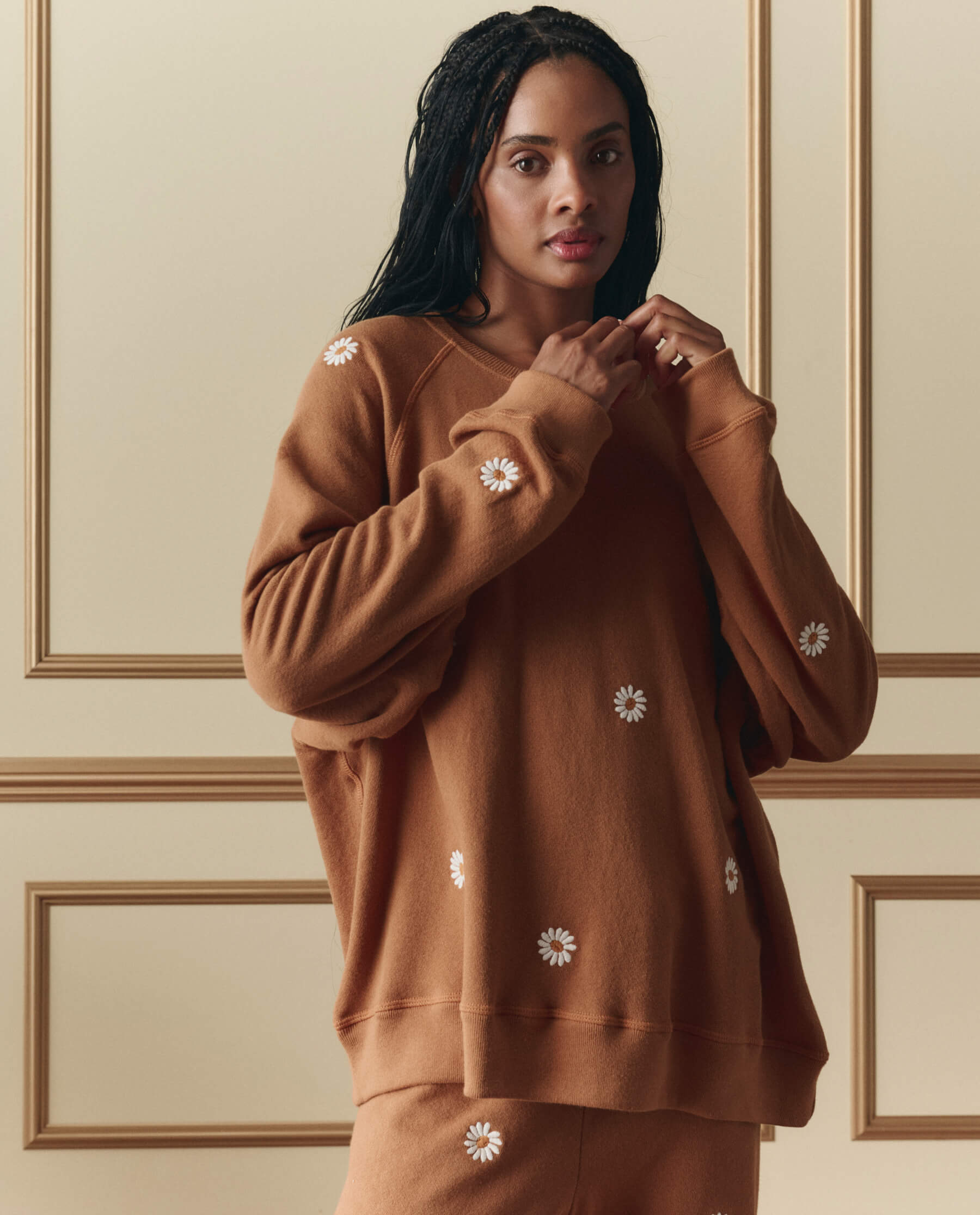 The Slouch Sweatshirt W/ Floating Daisy Embroidery. -- Suntan