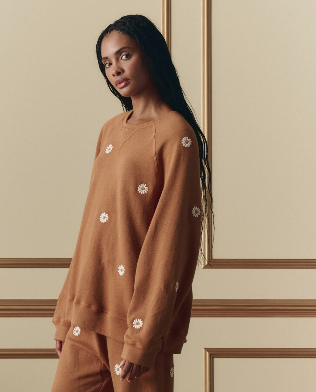 The Slouch Sweatshirt W/ Floating Daisy Embroidery. -- Suntan