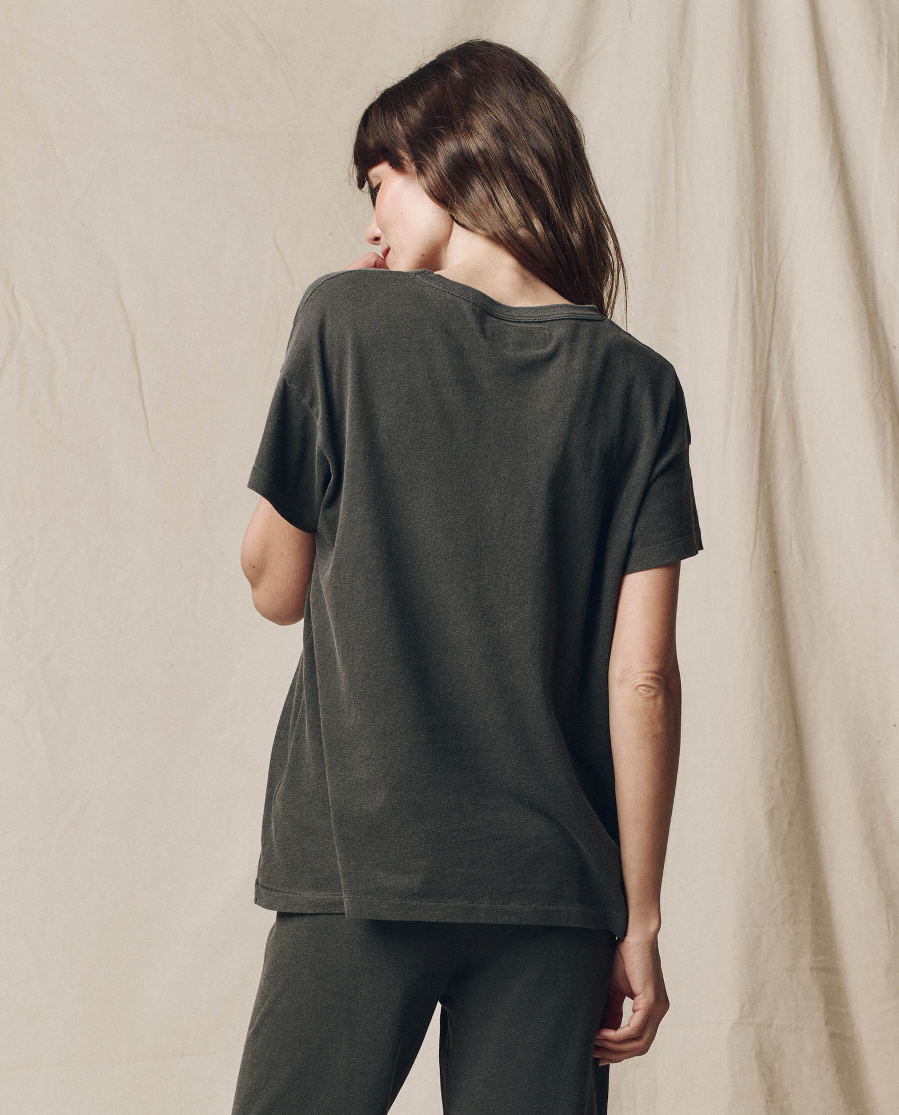 The Boxy Crew. Solid -- Washed Black