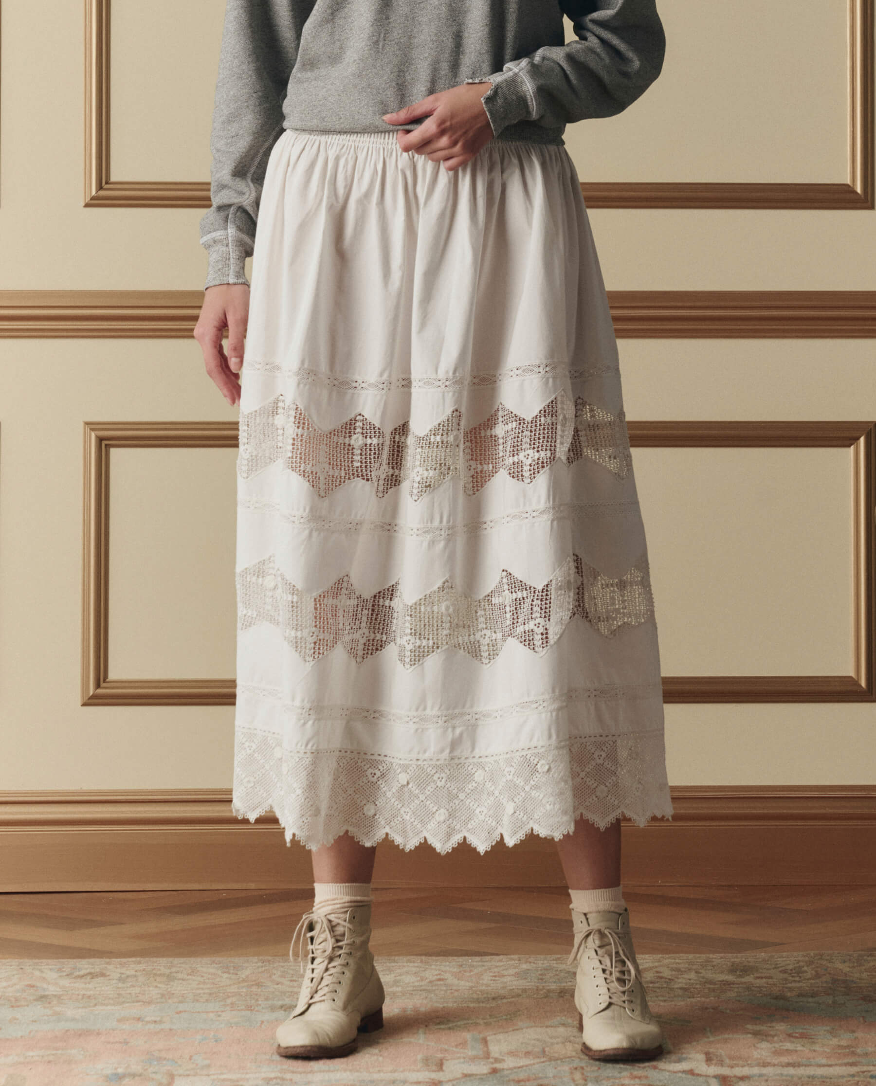 The Rosette Crochet Canary Skirt. -- Cream