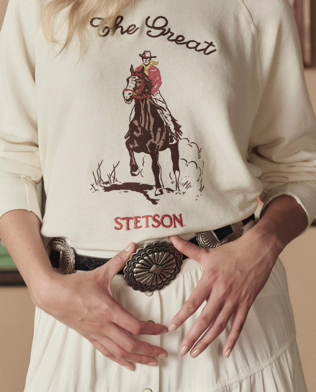 The Tooled Leather Concho Belt. -- Black With Silver