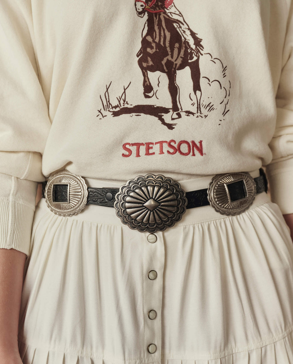 The Tooled Leather Concho Belt. -- Black With Silver