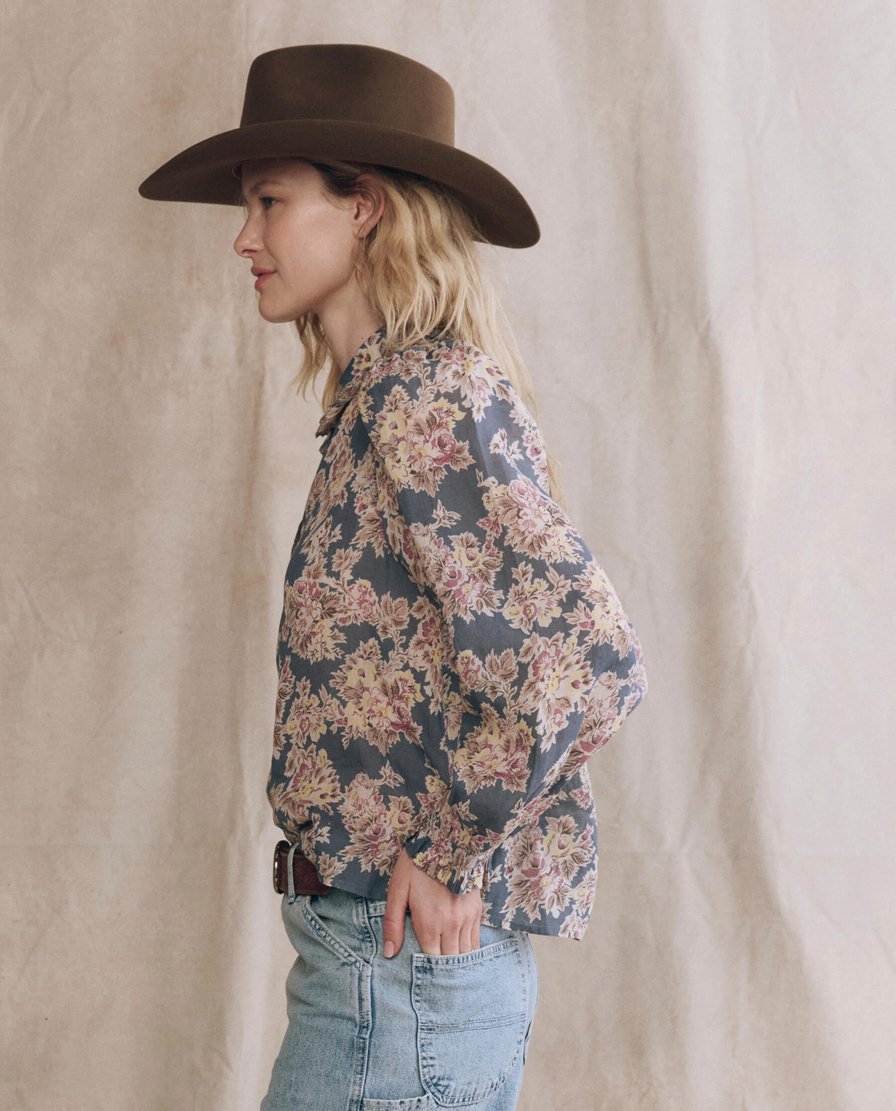 The Hemingway Top. -- Indigo Floral