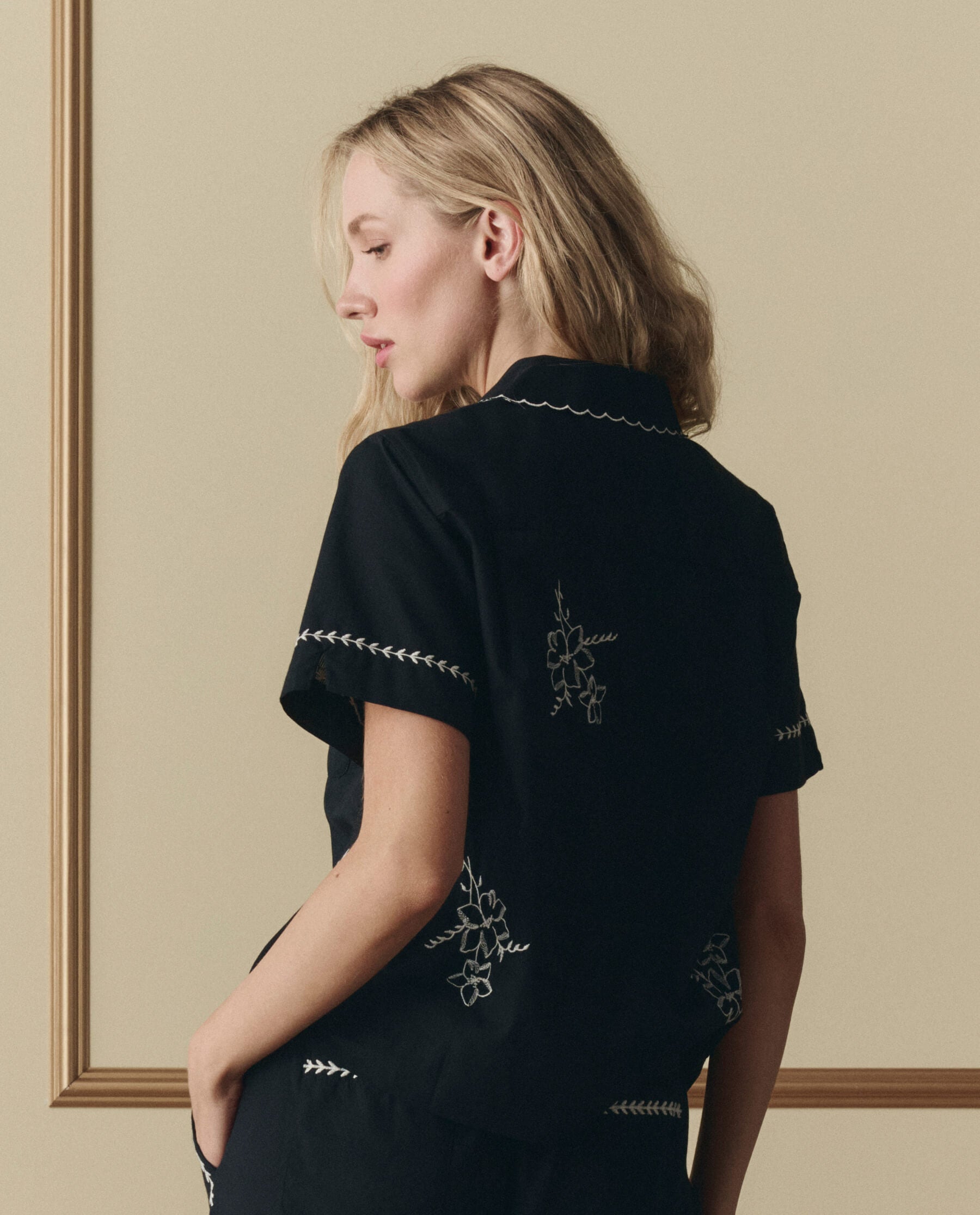 The Bowling Shirt W/ Hanky Embroidery. -- Black