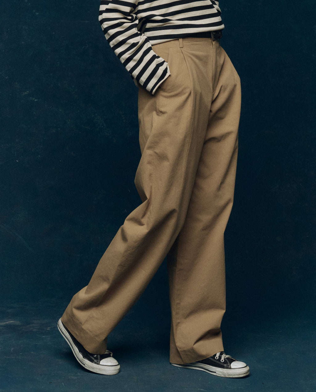 The Menswear Trouser. -- Khaki