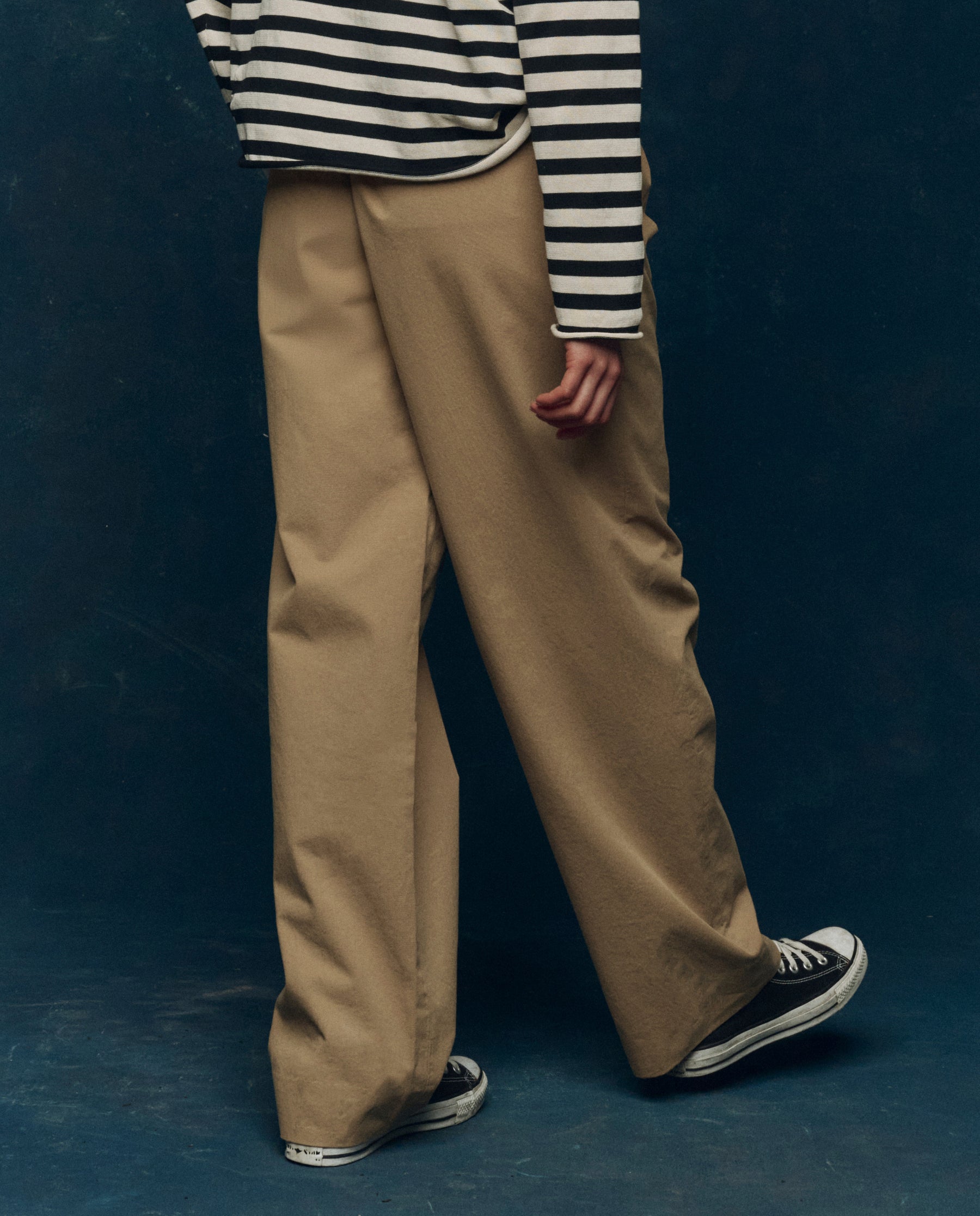 The Menswear Trouser. -- Khaki