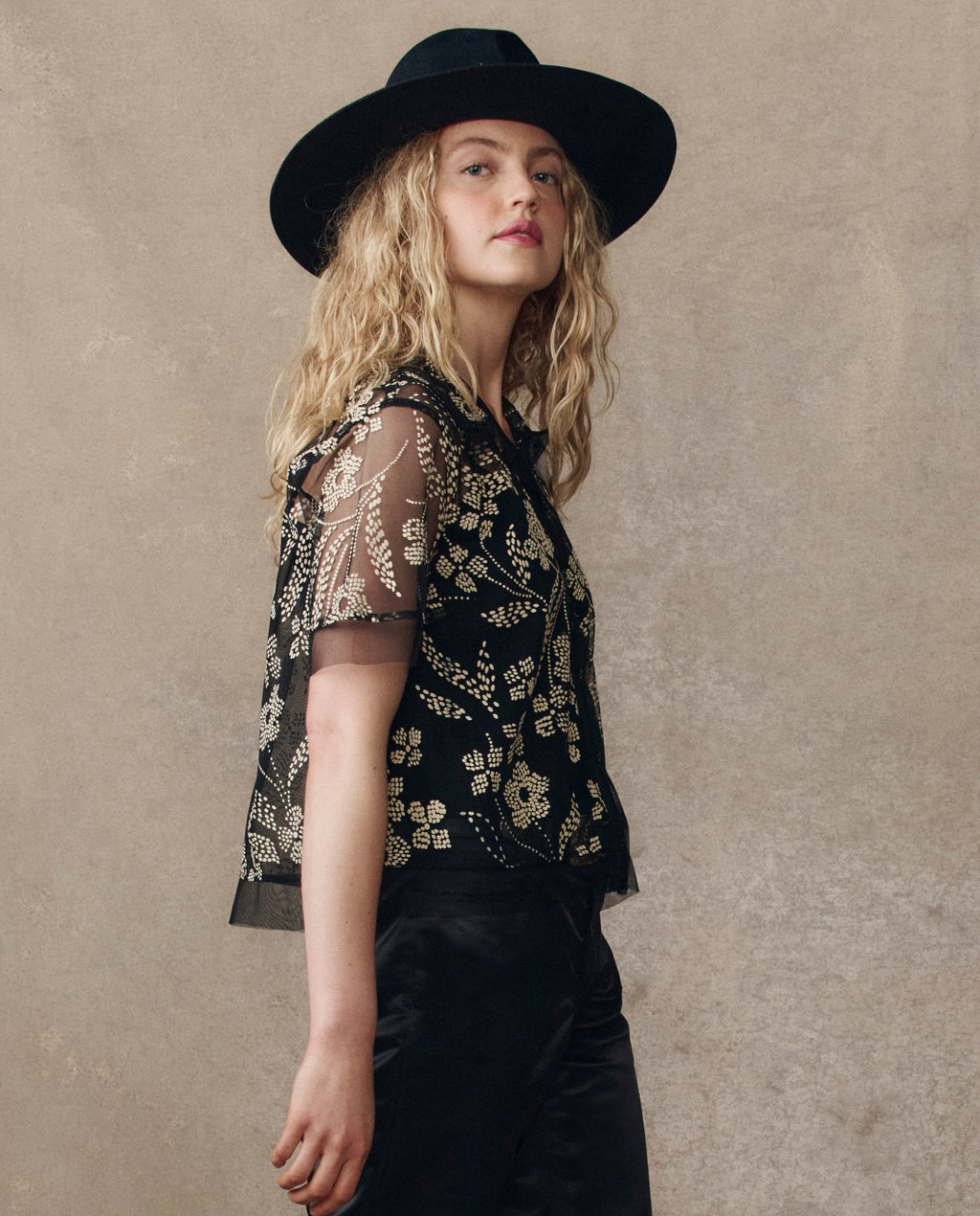 The Cotillion Top. -- Brocade Floral