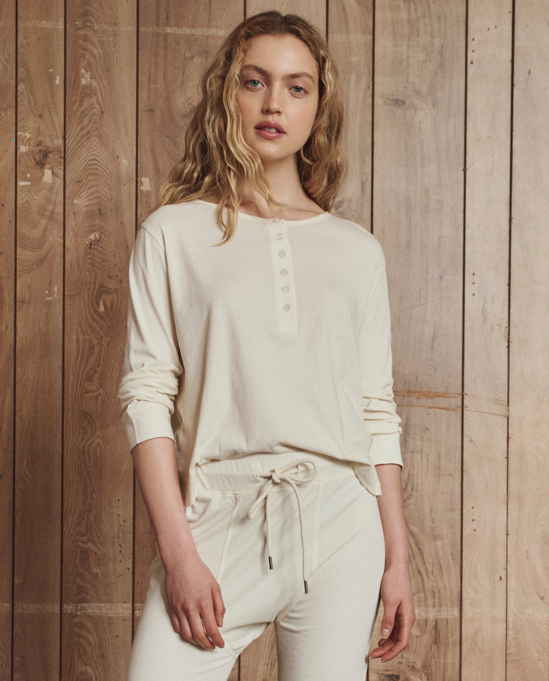 The Crop Sleep Henley.. -- Washed White