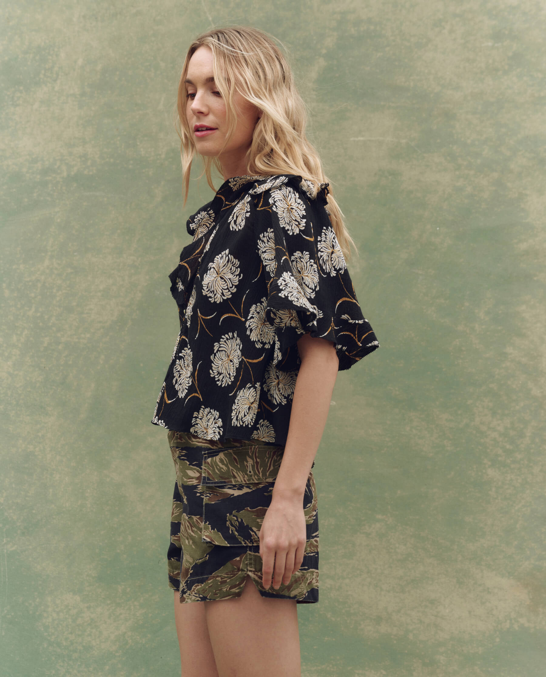 The Bower Top. -- Black Dancing Floral