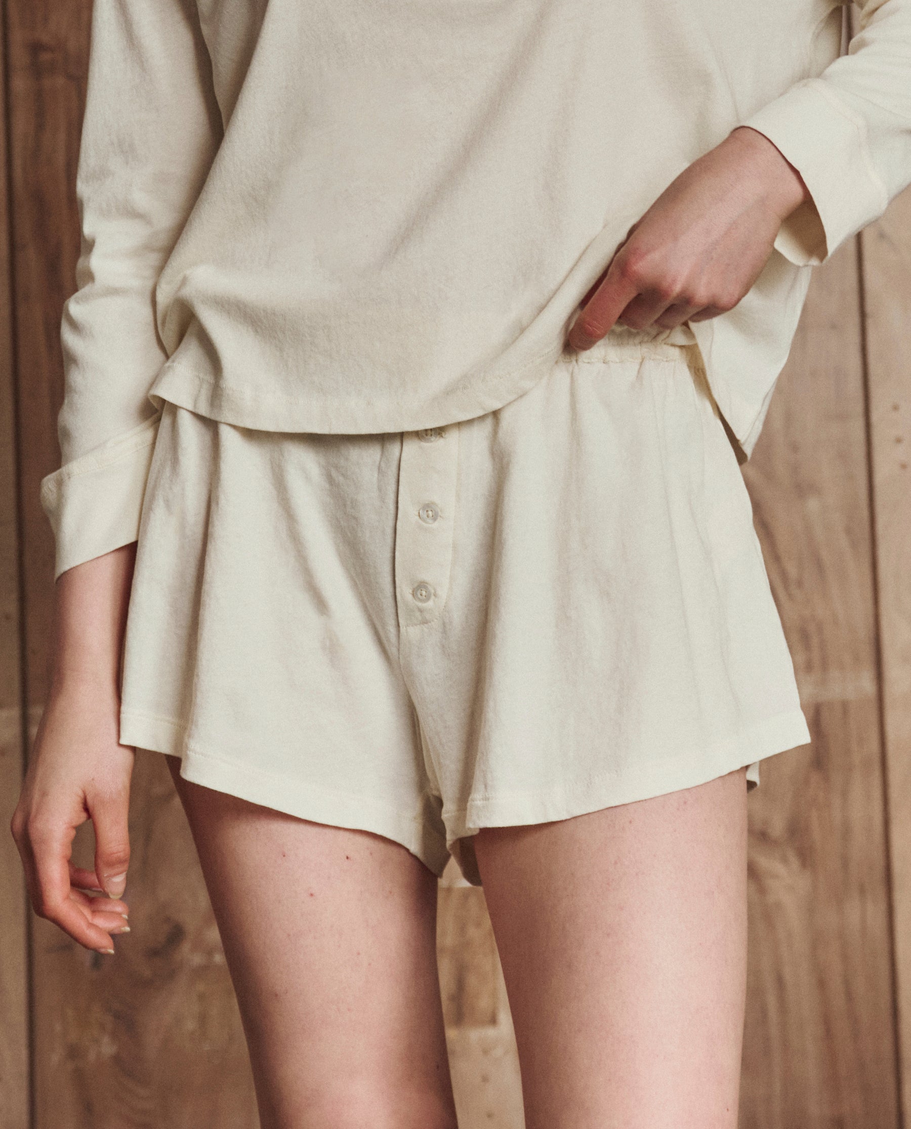The Tap Short.. -- Washed White