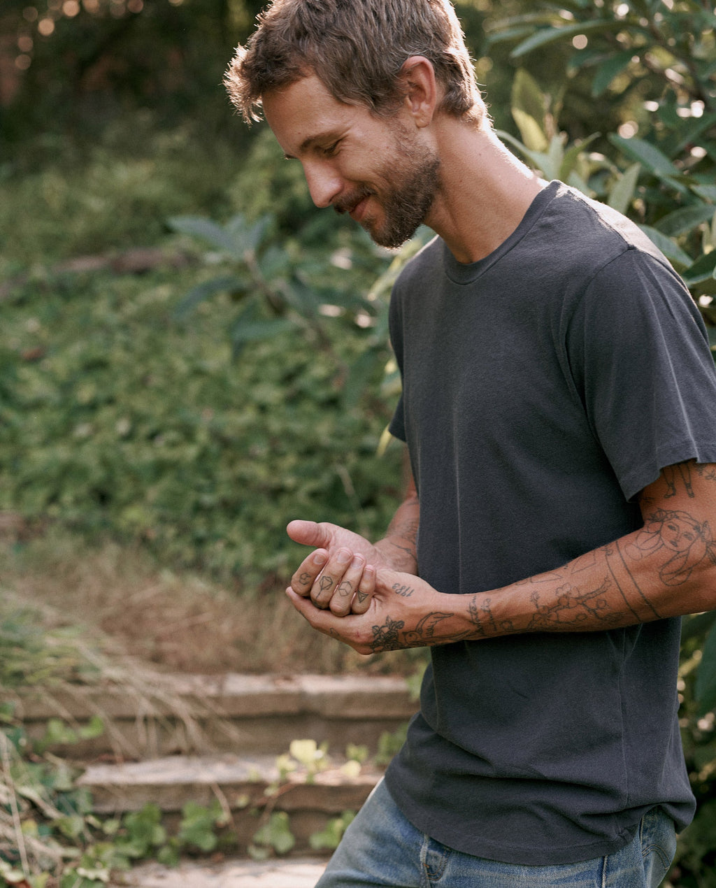 The Men's Slim Tee. -- WASHED BLACK