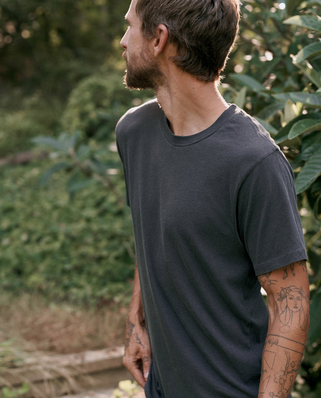 The Men's Slim Tee. -- WASHED BLACK