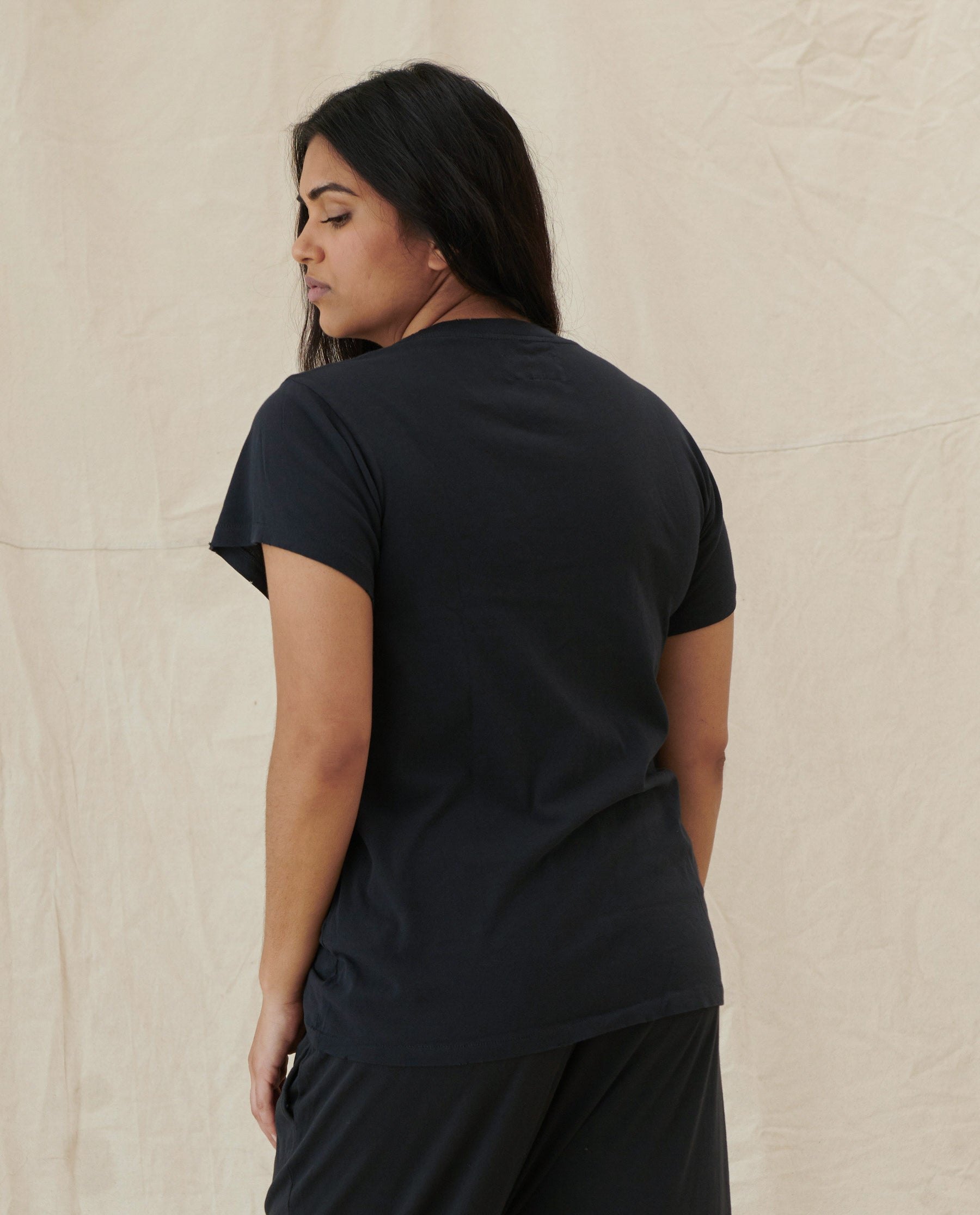 The Slim Tee. Solid -- Almost Black