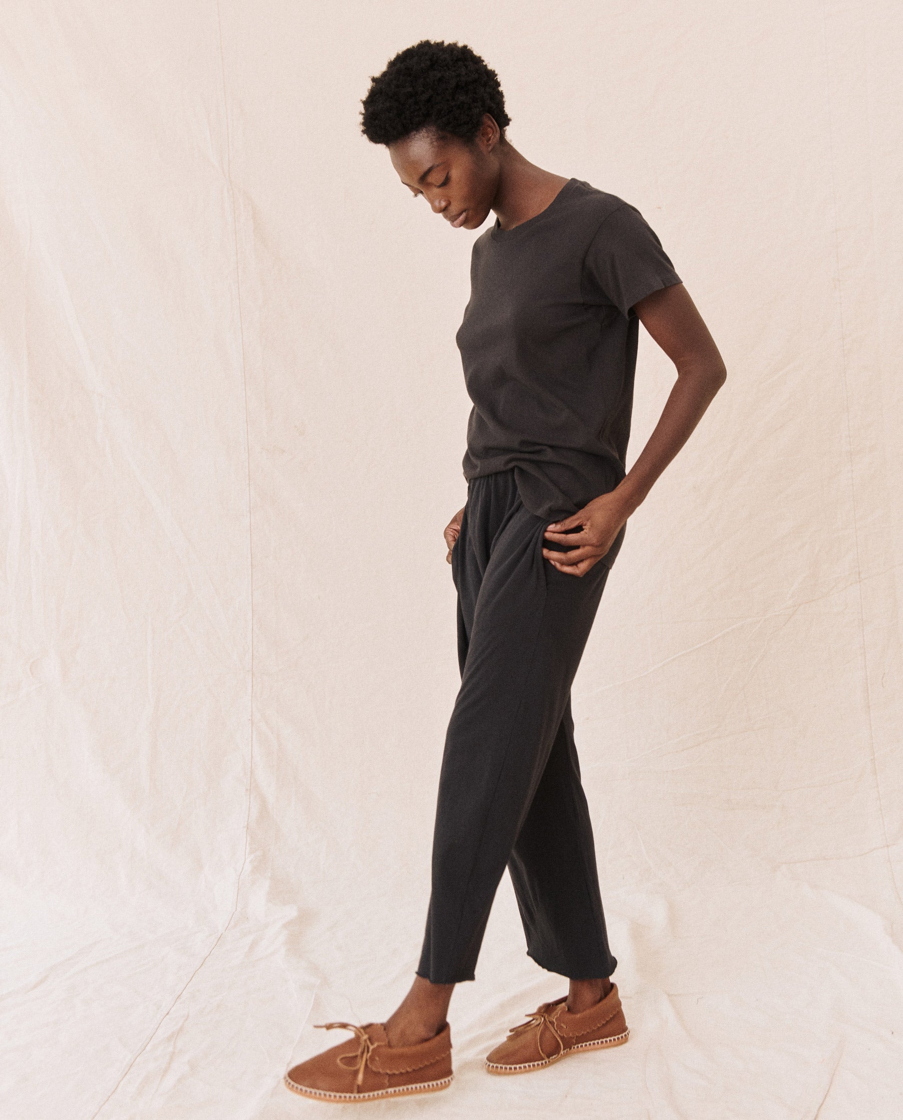 The Slim Tee. Solid -- Almost Black